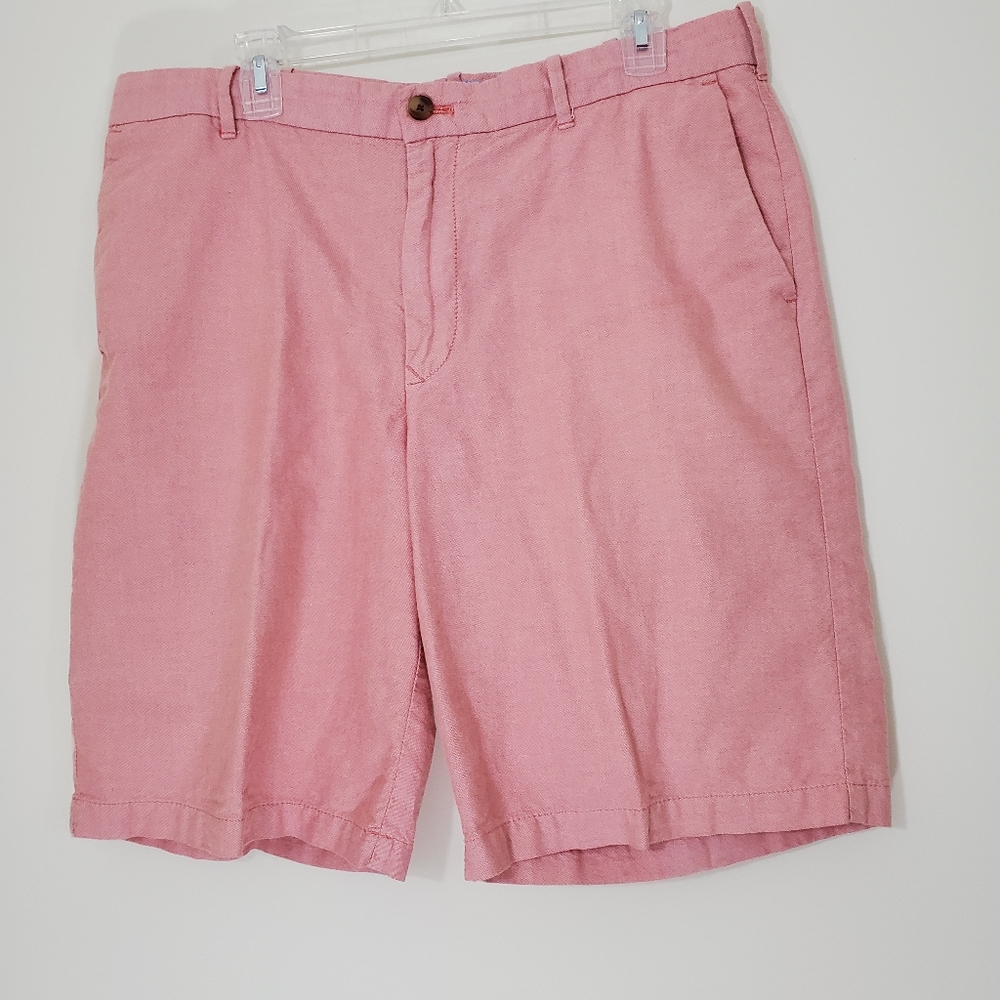 Izod Pink Cotton Shorts Size 36